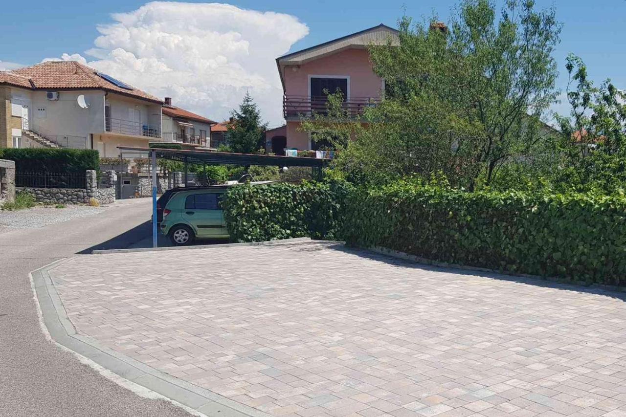 Apartments Marinici Rijeka - With Private Parking Exteriör bild